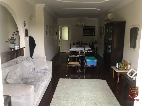 Imagem Casa com 6 Quartos à Venda ou Locação, 300 m² em Beira Mar Norte - Florianópolis Imagem Casa com 6 Quartos à Venda ou Locação, 300 m² em Beira Mar Norte - Florianópolis