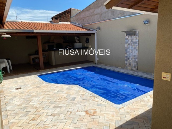 Casa com 3 Quartos à Venda,  em Parque Residencial Cândido Portinari - Ribeirão Preto