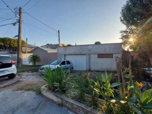 Imagem Casa com 3 Quartos à Venda, 180 m² em Sao Braz - Curitiba