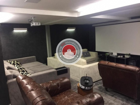 Imagem Casa com 6 Quartos à Venda, 525 m² em Barra Da Tijuca - Rio De Janeiro Imagem Casa com 6 Quartos à Venda, 525 m² em Barra Da Tijuca - Rio De Janeiro