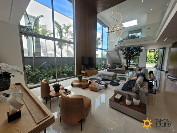 Imagem Imóvel com 6 Quartos à Venda, em Riviera - Bertioga Imagem Imóvel com 6 Quartos à Venda, em Riviera - Bertioga