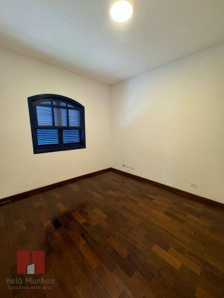Imagem Casa com 4 Quartos à Venda, 360 m² em Alphaville - Santana De Parnaíba Imagem Casa com 4 Quartos à Venda, 360 m² em Alphaville - Santana De Parnaíba