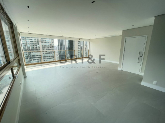 Imagem Apartamento com 3 Quartos para Alugar, 147 m² em Itaim Bibi - São Paulo Imagem Apartamento com 3 Quartos para Alugar, 147 m² em Itaim Bibi - São Paulo