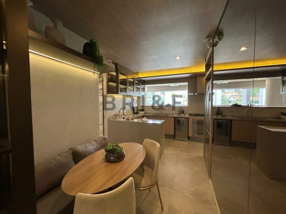 Imagem Apartamento com 4 Quartos à Venda, 217 m² em Brooklin - São Paulo Imagem Apartamento com 4 Quartos à Venda, 217 m² em Brooklin - São Paulo
