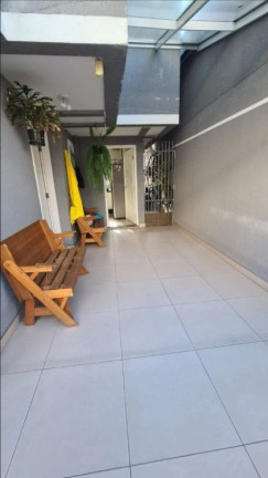 Imagem Casa com 3 Quartos à Venda, 150 m² em Boqueirão - Curitiba Imagem Casa com 3 Quartos à Venda, 150 m² em Boqueirão - Curitiba