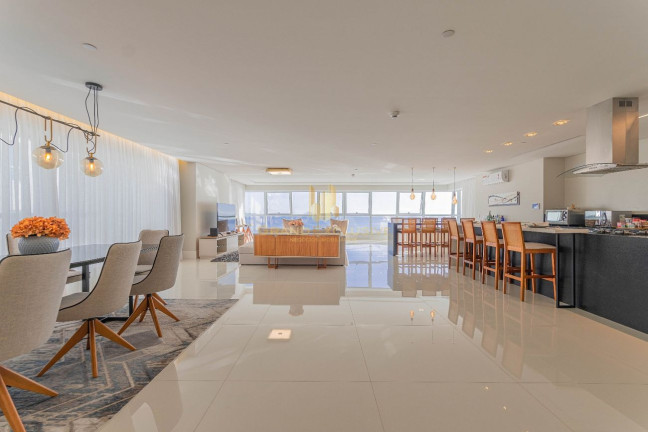 Imagem Apartamento com 5 Quartos à Venda, 342 m² em Centro - Balneário Camboriú Imagem Apartamento com 5 Quartos à Venda, 342 m² em Centro - Balneário Camboriú