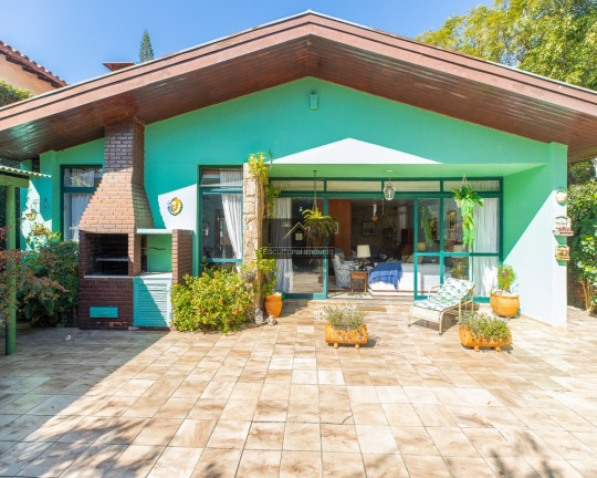 Casa com 4 Quartos à Venda, 256 m² em Granja Julieta - São Paulo