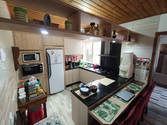 Imagem Imóvel com 2 Quartos à Venda, 110 m² em Araçatuba - Imbituba Imagem Imóvel com 2 Quartos à Venda, 110 m² em Araçatuba - Imbituba
