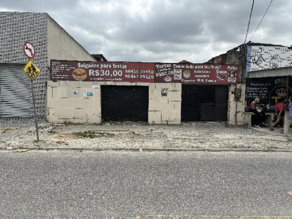Casa com 3 Quartos à Venda, 500 m² em Rocha Miranda - Rio De Janeiro