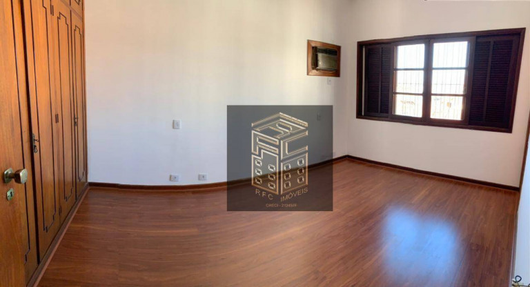 Imagem Casa com 3 Quartos à Venda, 299 m² em Vila Monumento - São Paulo