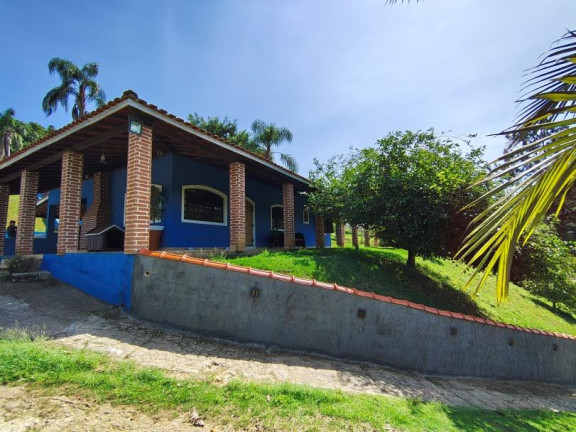 Imagem Imóvel com 3 Quartos à Venda, 2.400 m² em Biritiba Mirim Imagem Imóvel com 3 Quartos à Venda, 2.400 m² em Biritiba Mirim