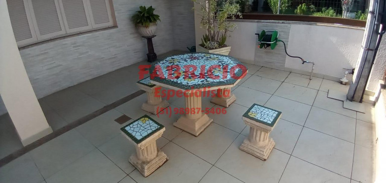Imagem Casa com 4 Quartos à Venda, 180 m² em Capão Novo - Capão Da Canoa