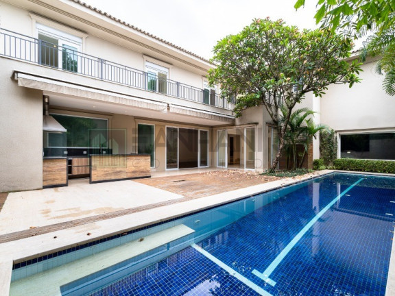 Imagem Casa com 3 Quartos à Venda, 600 m² em Vila Nova Conceição - São Paulo