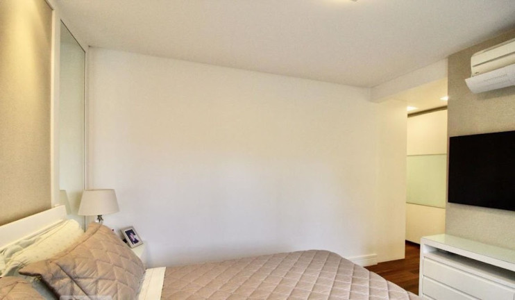 Imagem Apartamento com 4 Quartos à Venda, 222 m² em Campo Belo - São Paulo