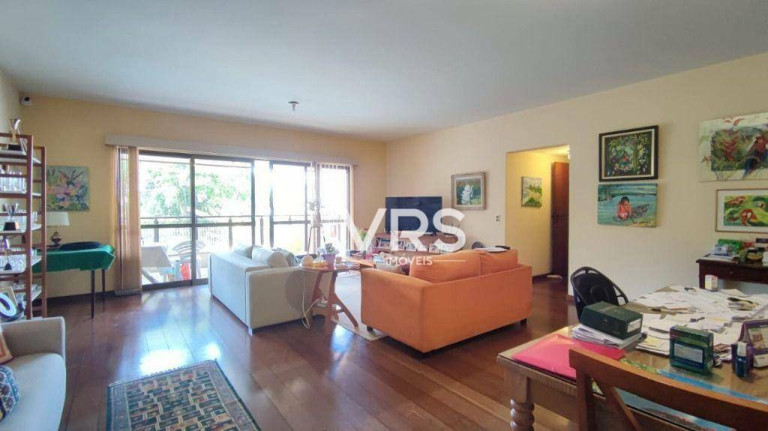 Imagem Apartamento com 4 Quartos à Venda, 220 m² em Agriões - Teresópolis