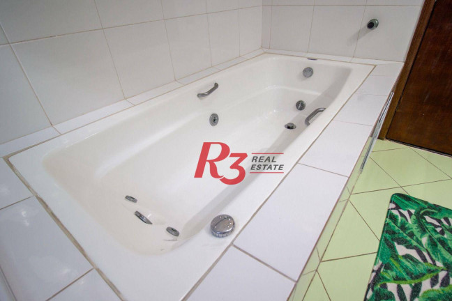 Imagem Sobrado com 5 Quartos à Venda, 368 m² em Marapé - Santos Imagem Sobrado com 5 Quartos à Venda, 368 m² em Marapé - Santos