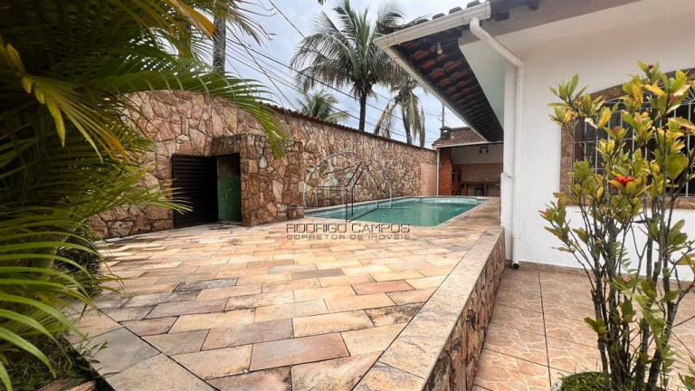 Imagem Casa com 2 Quartos à Venda, 252 m² em Caicara - Praia Grande Imagem Casa com 2 Quartos à Venda, 252 m² em Caicara - Praia Grande