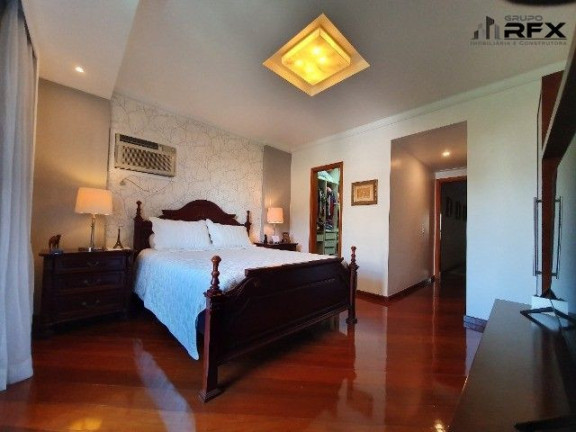 Imagem Apartamento com 3 Quartos à Venda, 215 m² em Santa Rosa - Niterói