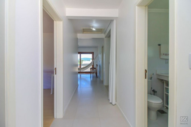 Imagem Imóvel com 5 Quartos à Venda, em Aberta Dos Morros - Porto Alegre Imagem Imóvel com 5 Quartos à Venda, em Aberta Dos Morros - Porto Alegre