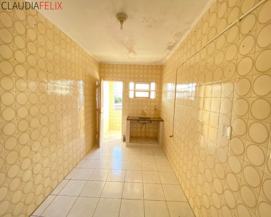 Imagem Imóvel com 2 Quartos para Alugar, 70 m² em Boqueirão - Praia Grande Imagem Imóvel com 2 Quartos para Alugar, 70 m² em Boqueirão - Praia Grande