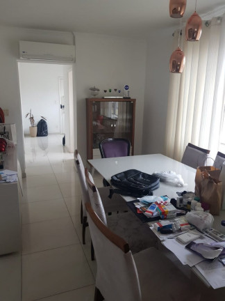 Apartamento com 3 Quartos à Venda, 155 m² em Gonzaga - Santos