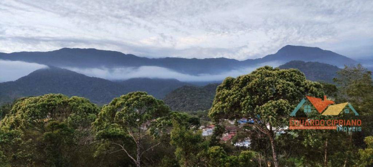 Terreno à Venda, 393 m² em Massaguaçu - Caraguatatuba