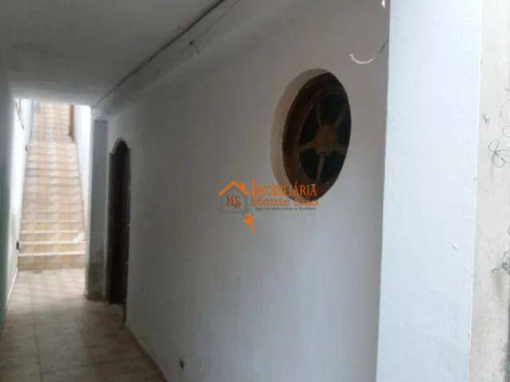 Imagem Casa com 3 Quartos à Venda, 220 m² em Jardim Silvestre - Guarulhos Imagem Casa com 3 Quartos à Venda, 220 m² em Jardim Silvestre - Guarulhos