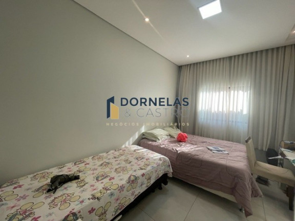 Imagem Casa com 3 Quartos à Venda, 400 m² em Guará I - Brasília Imagem Casa com 3 Quartos à Venda, 400 m² em Guará I - Brasília