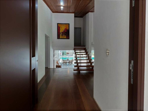 Imagem Casa com 5 Quartos à Venda, 1.100 m² em Parque Silvino Pereira - Cotia
