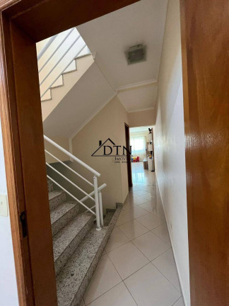 Imagem Casa com 3 Quartos à Venda, 239 m² em Vila Scarpelli - Santo André