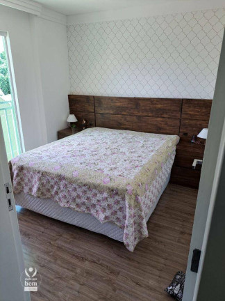 Imagem Sobrado com 3 Quartos à Venda, 136 m² em Santa Cândida - Curitiba