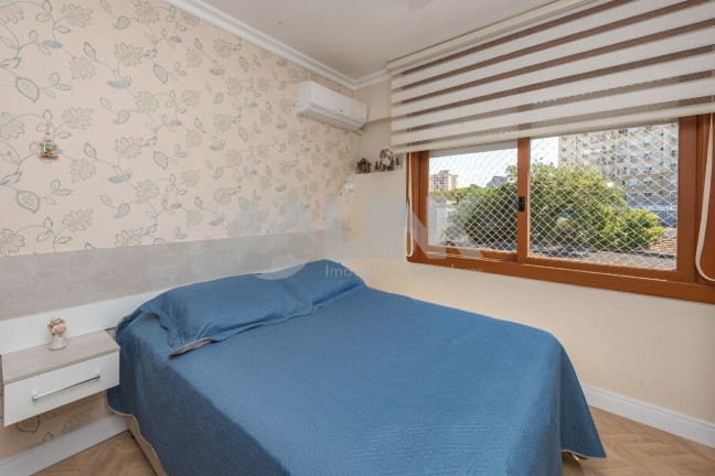 Imagem Apartamento com 2 Quartos à Venda, 60 m² em Passo Da Areia - Porto Alegre Imagem Apartamento com 2 Quartos à Venda, 60 m² em Passo Da Areia - Porto Alegre