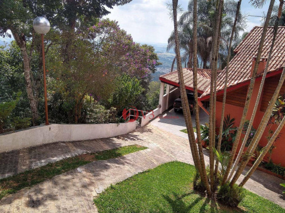 Chácara com 3 Quartos à Venda, 1.600 m² em Atibaia - Atibaia