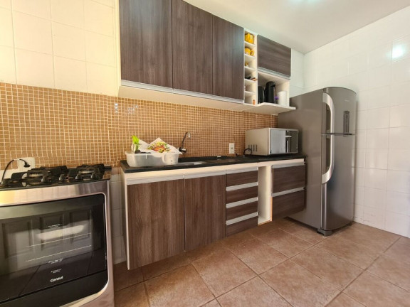 Imagem Casa com 2 Quartos à Venda, 95 m² em Hípica - Porto Alegre Imagem Casa com 2 Quartos à Venda, 95 m² em Hípica - Porto Alegre