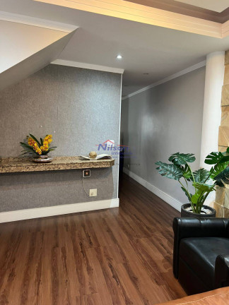 Imagem Casa com 3 Quartos à Venda,  em Jardim Bom Clima - Guarulhos