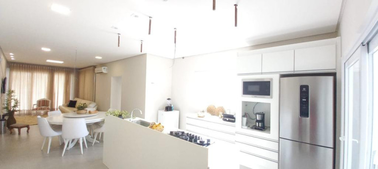 Imagem Casa com 4 Quartos à Venda, 195 m² em Nova Miramar - Capao Da Canoa Imagem Casa com 4 Quartos à Venda, 195 m² em Nova Miramar - Capao Da Canoa