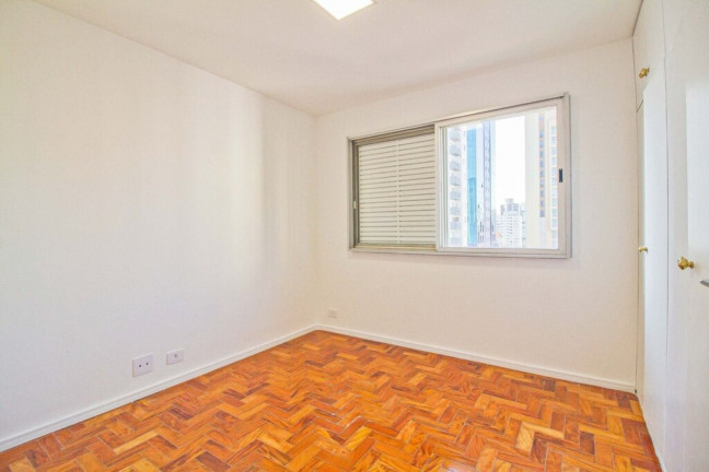 Imagem Imóvel com 3 Quartos à Venda, 90 m² em Moema - São Paulo Imagem Imóvel com 3 Quartos à Venda, 90 m² em Moema - São Paulo