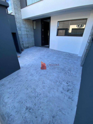 Imagem Sobrado com 3 Quartos à Venda, 77 m² em São João - Itajaí Imagem Sobrado com 3 Quartos à Venda, 77 m² em São João - Itajaí