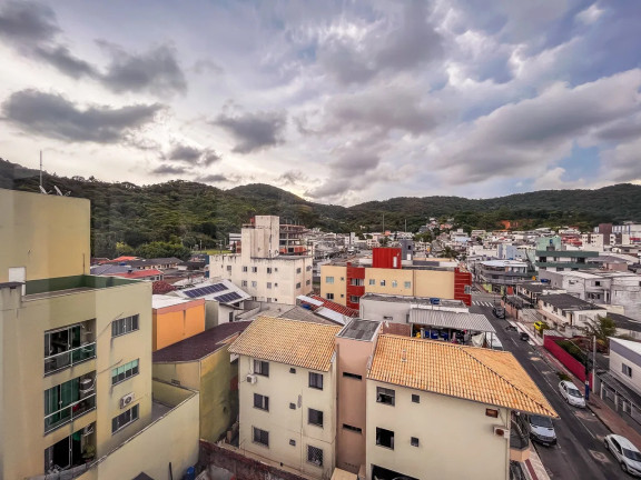 Imagem Apartamento com 2 Quartos à Venda, 69 m² em Nações - Balneário Camboriú