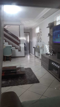 Sobrado com 3 Quartos à Venda, 198 m² em Alto Ipiranga - Mogi Das Cruzes