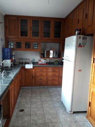 Imagem Casa com 3 Quartos à Venda, 220 m² em Jardim Das Cerejeiras - Atibaia Imagem Casa com 3 Quartos à Venda, 220 m² em Jardim Das Cerejeiras - Atibaia