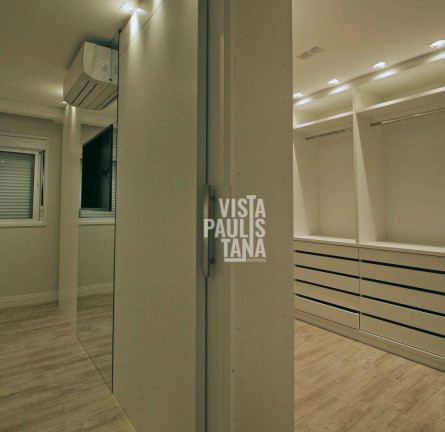 Imagem Imóvel com 1 Quarto à Venda, 81 m² em Campo Belo - São Paulo Imagem Imóvel com 1 Quarto à Venda, 81 m² em Campo Belo - São Paulo