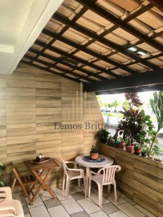 Imagem Casa com 4 Quartos à Venda, 168 m² em Piatã - Salvador Imagem Casa com 4 Quartos à Venda, 168 m² em Piatã - Salvador