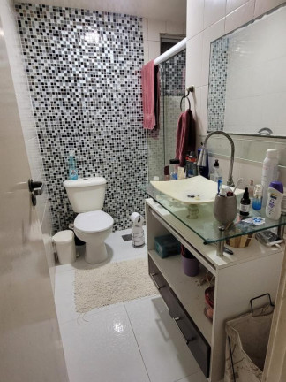 Imagem Casa de Condomínio com 2 Quartos à Venda, 90 m² em Curicica - Rio De Janeiro