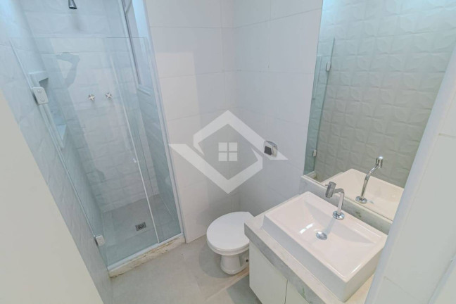 Imagem Apartamento com 3 Quartos à Venda, 135 m² em Copacabana - Rio De Janeiro Imagem Apartamento com 3 Quartos à Venda, 135 m² em Copacabana - Rio De Janeiro
