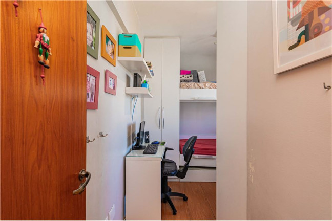 Imagem Apartamento com 2 Quartos à Venda, 73 m² em Menino Deus - Porto Alegre Imagem Apartamento com 2 Quartos à Venda, 73 m² em Menino Deus - Porto Alegre