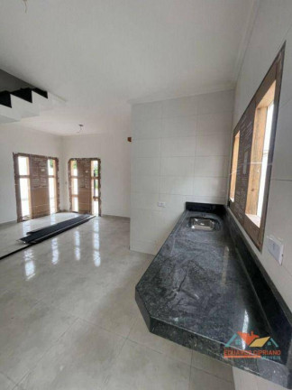 Imagem Sobrado com 2 Quartos à Venda, 69 m² em Massaguaçu - Caraguatatuba