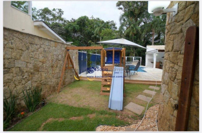 Imagem Casa com 5 Quartos à Venda, 301 m² em São Lourenço - Bertioga Imagem Casa com 5 Quartos à Venda, 301 m² em São Lourenço - Bertioga