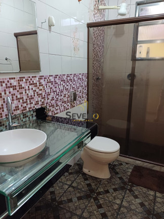 Imagem Casa com 3 Quartos à Venda, 360 m² em Mutuá - São Gonçalo Imagem Casa com 3 Quartos à Venda, 360 m² em Mutuá - São Gonçalo
