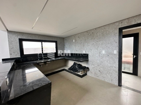 Imagem Casa de Condomínio com 5 Quartos à Venda, 242 m² em Alphaville Litoral Norte 3 - Camaçari Imagem Casa de Condomínio com 5 Quartos à Venda, 242 m² em Alphaville Litoral Norte 3 - Camaçari